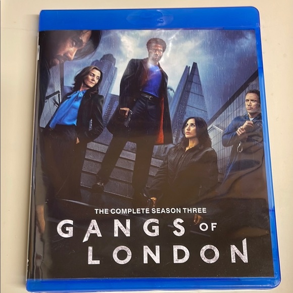 Gangs of London Season 3 Blu-ray, EUC - Picture 2 of 5